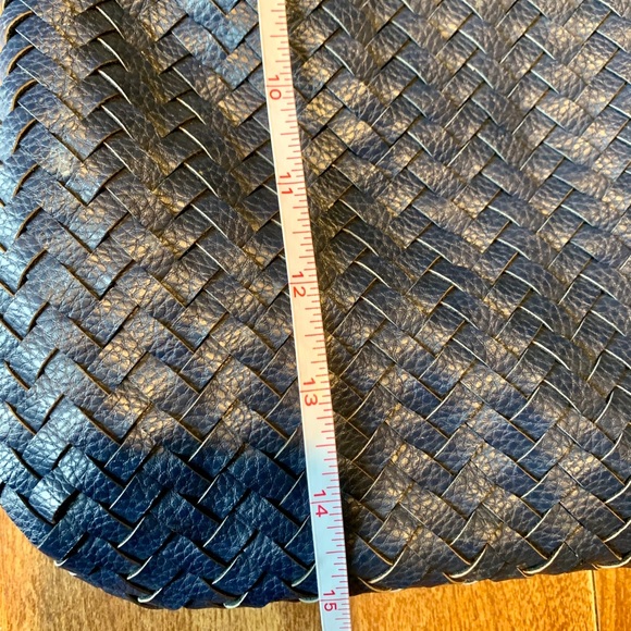 🔥MAKE OFFER🔥Woven Deux Lux Bag 🔥 - Picture 5 of 15